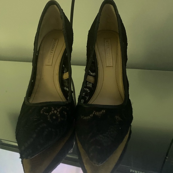 'Orien' Pump
BCBGMAXAZRIA - Picture 6 of 7